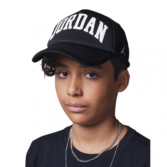 Jordan Foam Trucker Snapback Jr i gruppen ACCESSOARER   / Kepsar / Mssor / Kepsar Jr hos 2WIN BASKETBUTIK (9A0940-023)