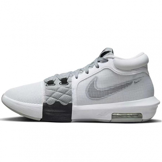 LeBron Witness 8  i gruppen BASKETSKOR / Herr hos 2WIN BASKETBUTIK (FB2239-100)