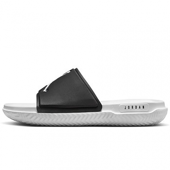 Jordan Jumpman Slides Jr i gruppen BASKETSKOR / Badtofflor hos 2WIN BASKETBUTIK (FQ1597-010)