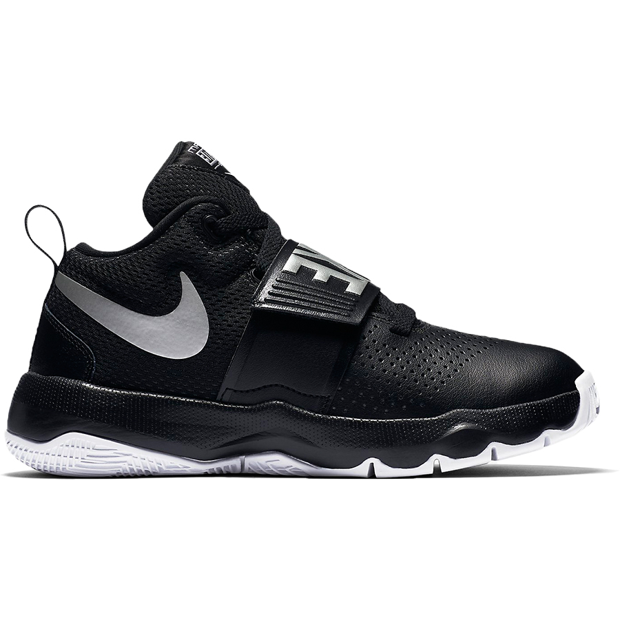 nike team hustle d8 black