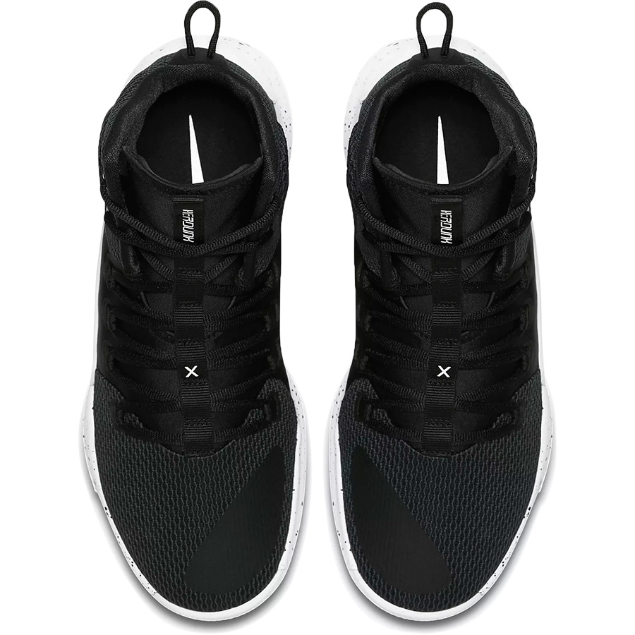 NIKE Hyperdunk X at 2WIN.SE