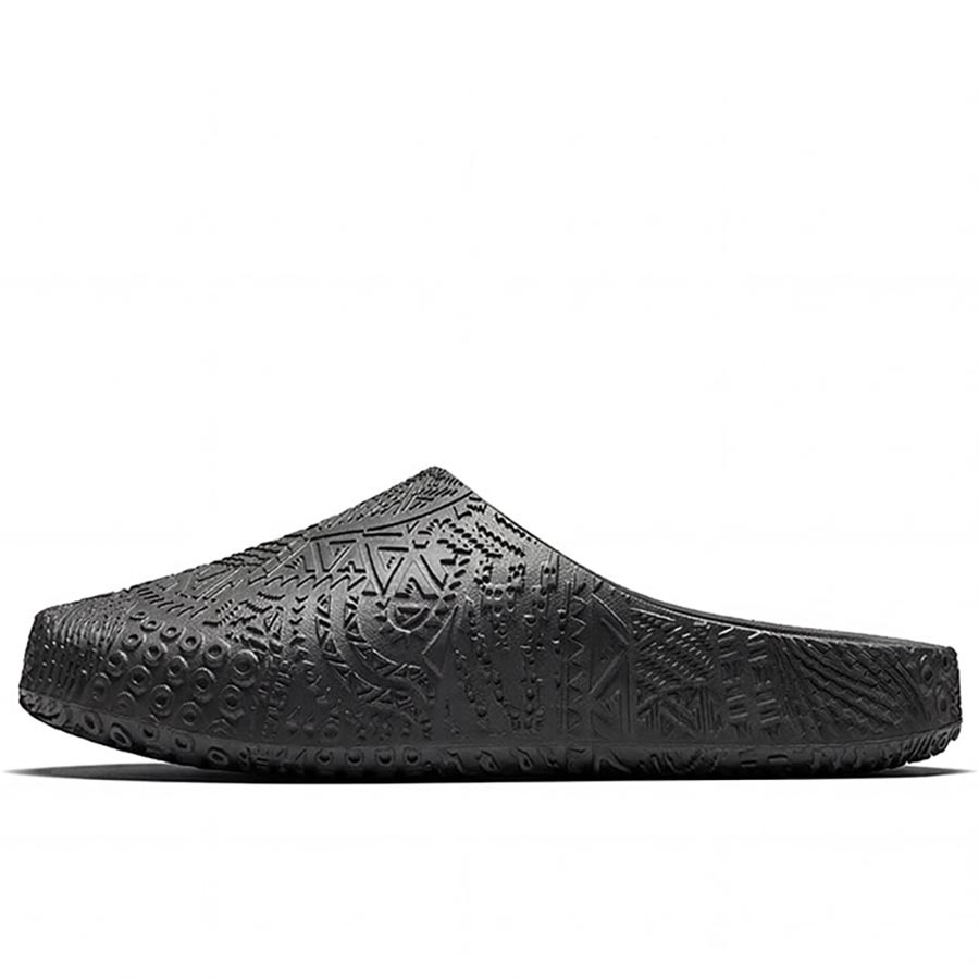 ANTA KAI Hela Slides