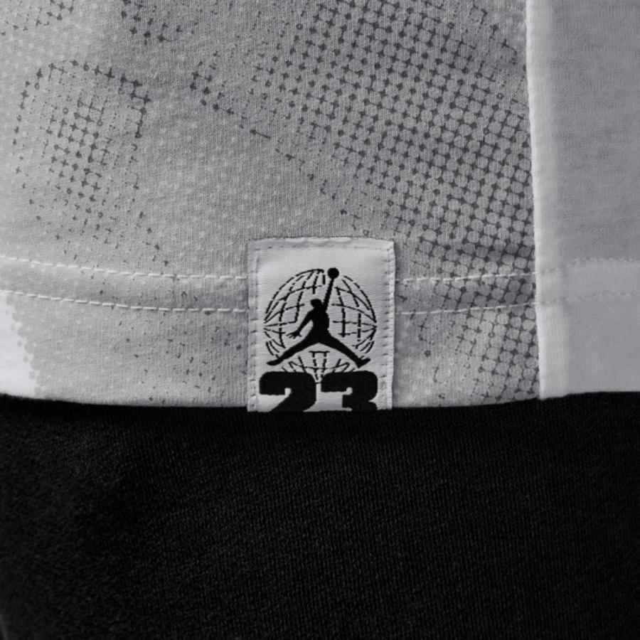 Jordan Roadtrip X-Ray Jr