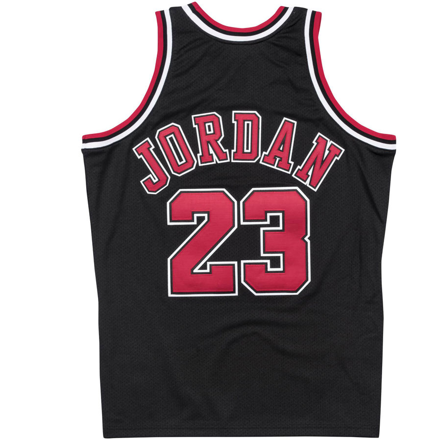 Bulls-Jordan Authentic Swingman 97-98