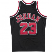 Bulls-Jordan Authentic Swingman 97-98 Bulls-Jordan Authentic Swingman 97-98