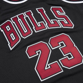 Bulls-Jordan Authentic Swingman 97-98
