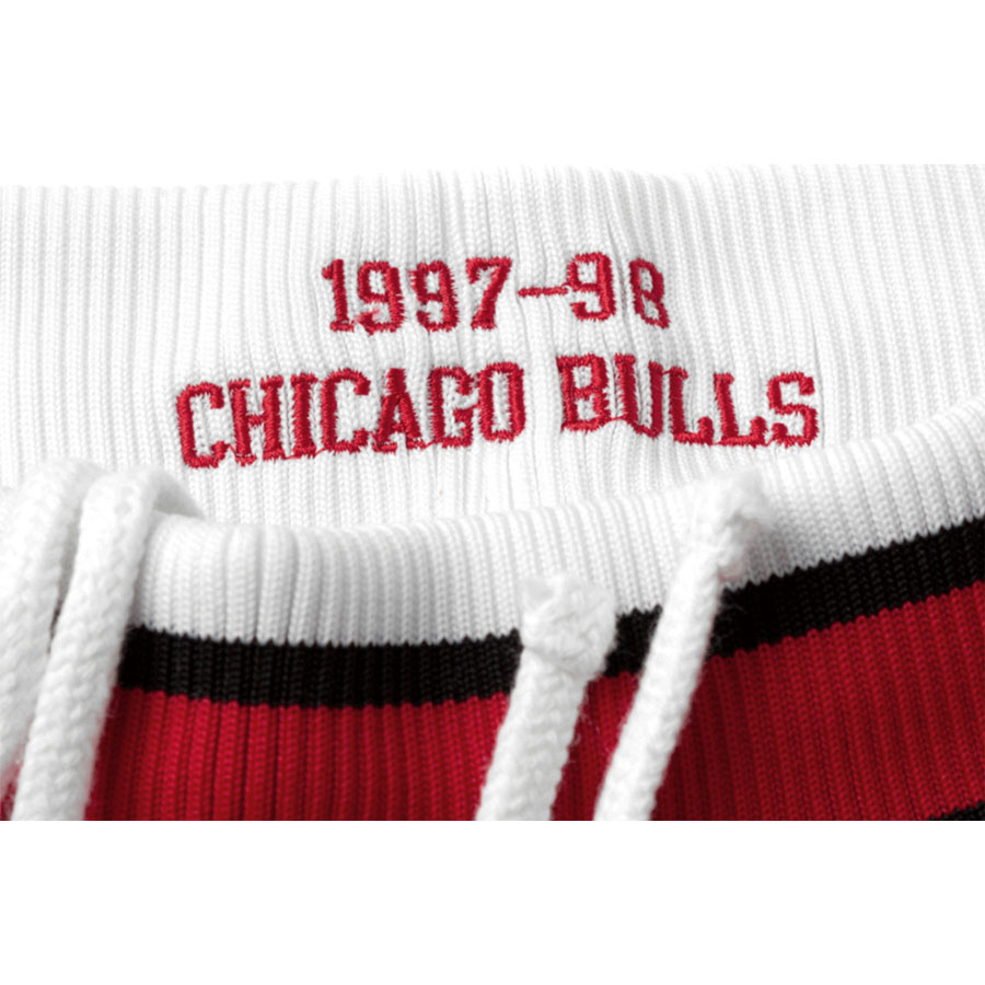 Bulls Authentic Shorts 97-98