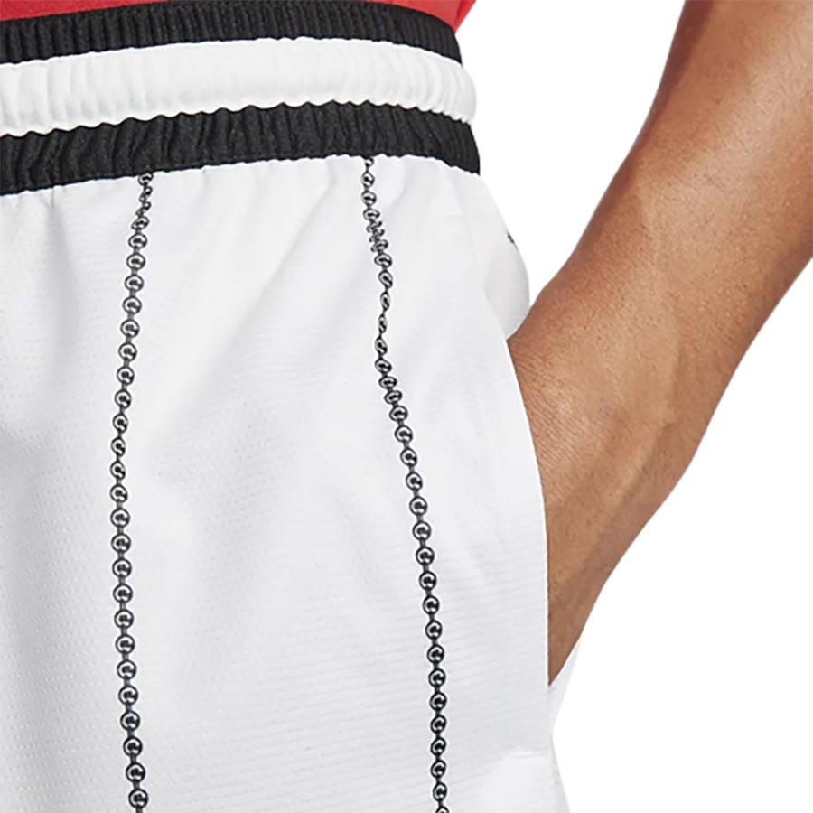Nike Dri-Fit DNA Shorts
