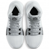 LeBron Witness 8  LeBron Witness 8