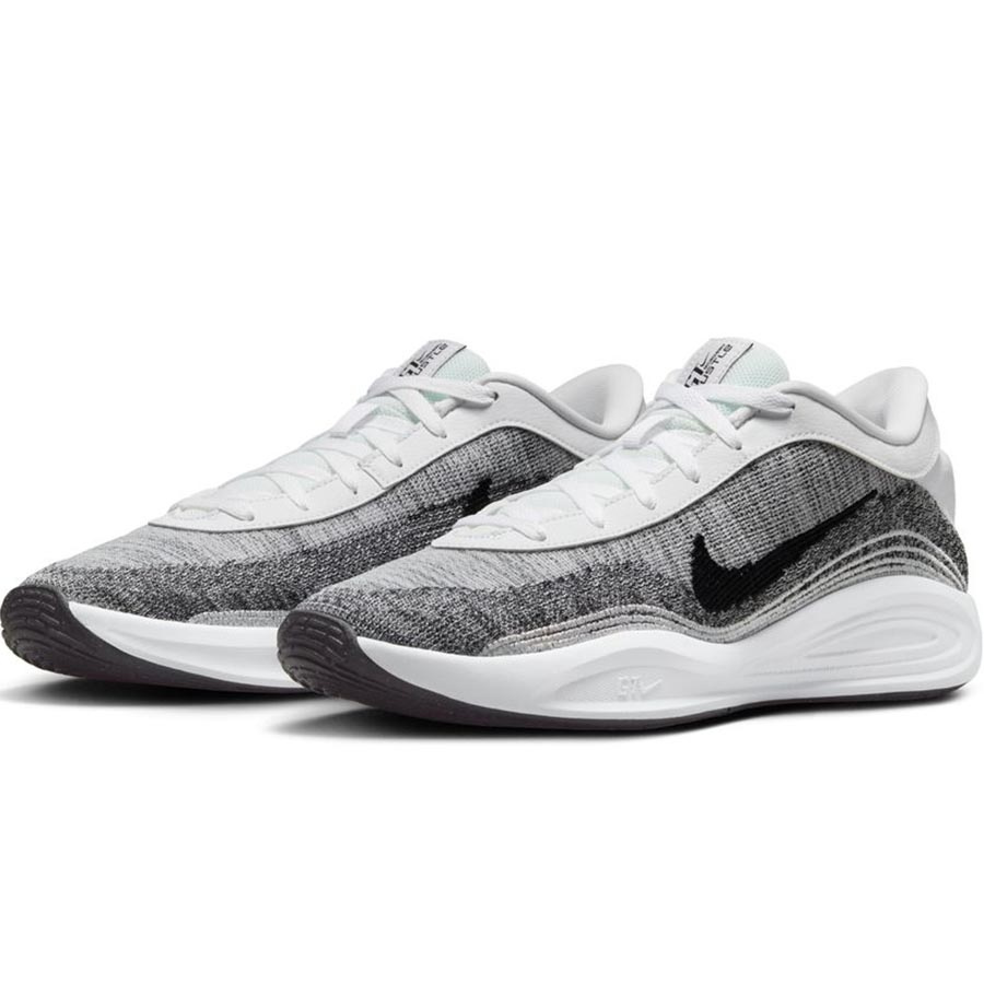 Nike G.T. Hustle Academy