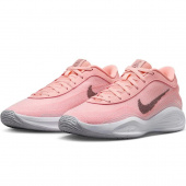 Nike G.T. Hustle Academy Nike G.T. Hustle Academy