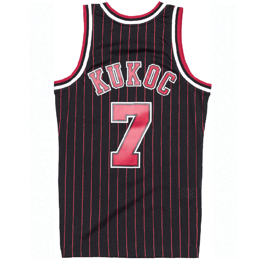 Bulls-Kukoc Swingman