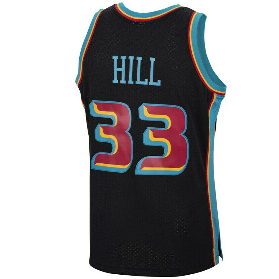 Pistons-Hill Swingman