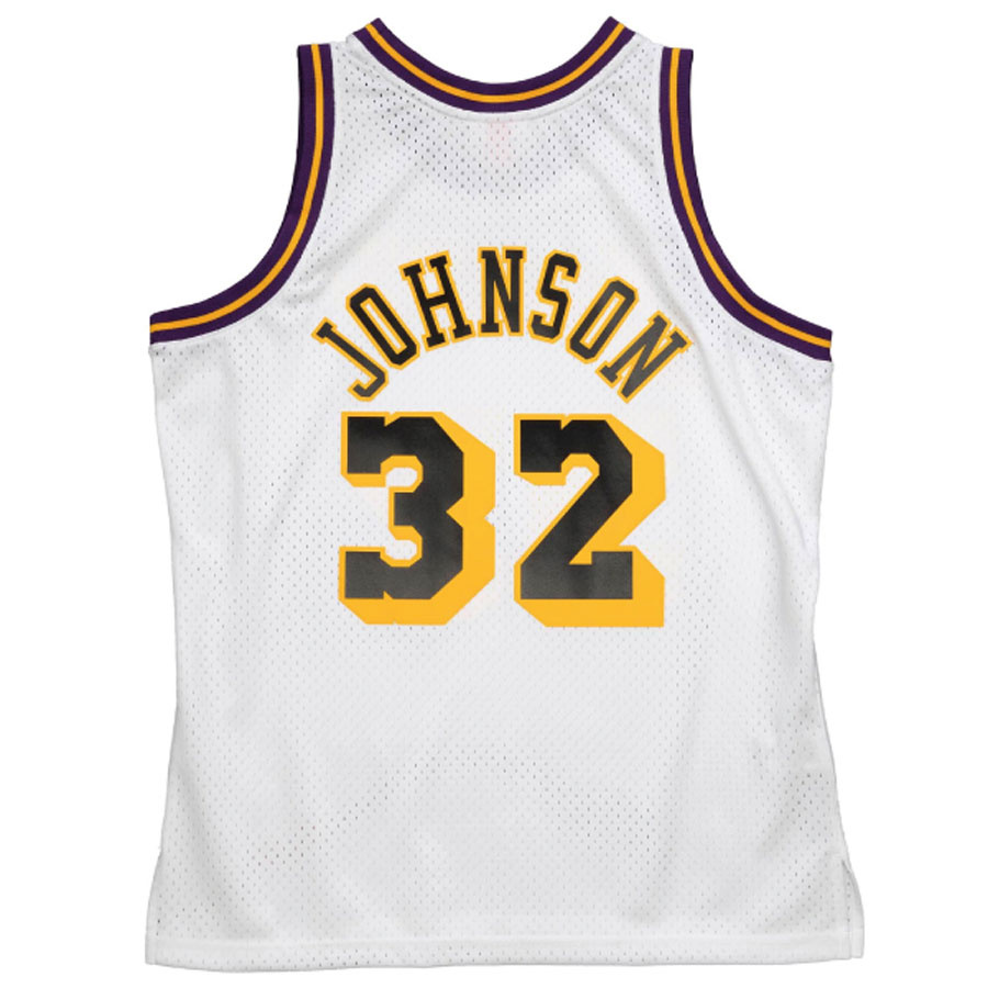 Lakers-Johnson Swingman